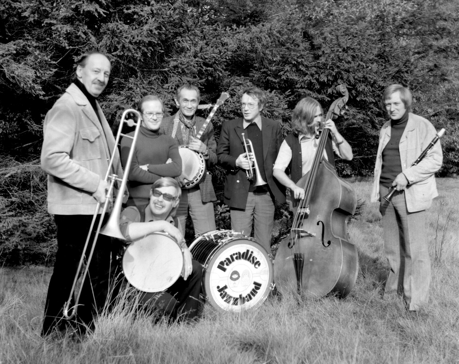 De Paradise Jazzband na de opnames van de LP “Jazz-Hall '72 Brings Together” (Hilvarenbeek, 12 oktober 1974)