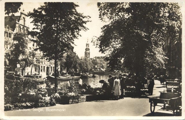 Amsterdam, year unknown: Singel, Bloemmarkt