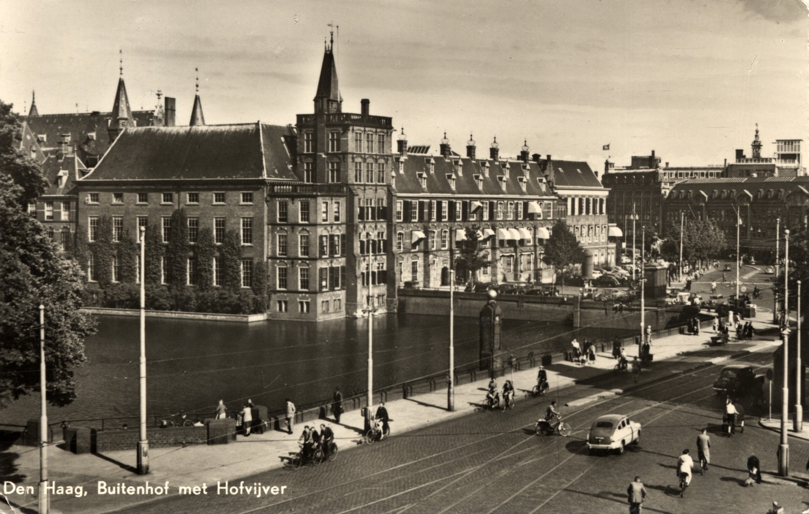 Den Haag, 1954: Buitenhof met Hofvijver