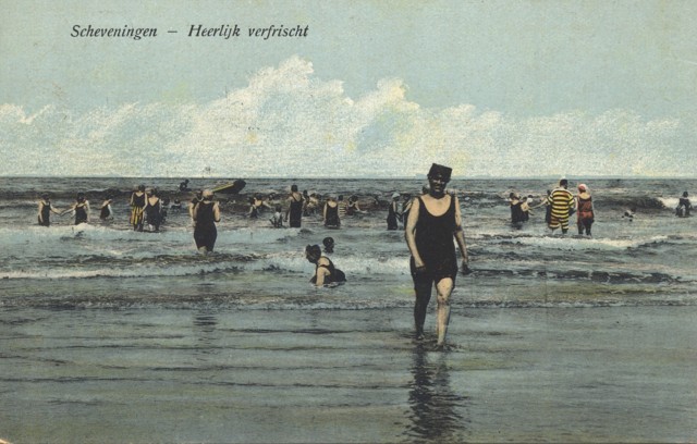 Scheveningen, 1925: Heerlijk verfrischt