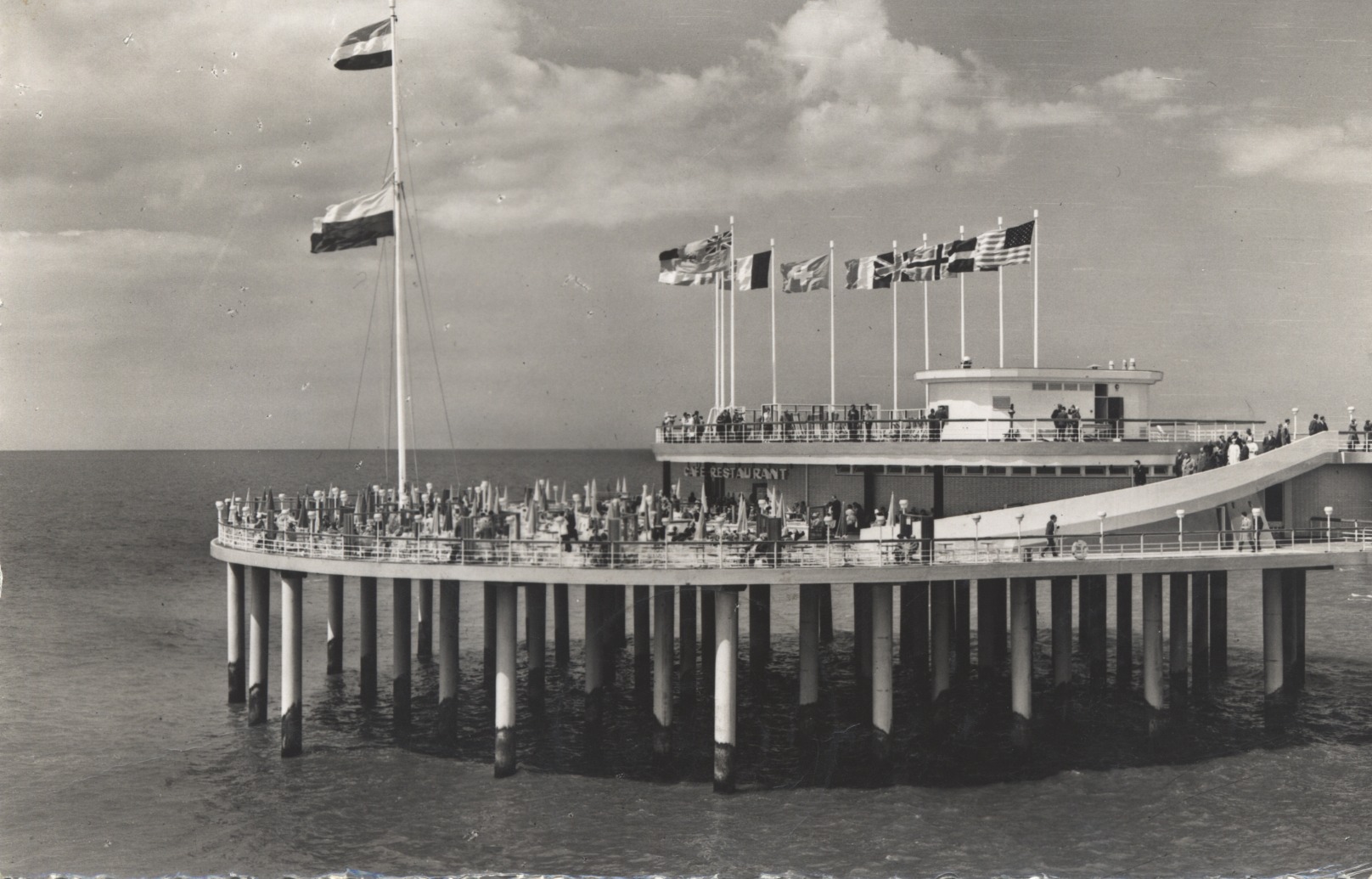 Scheveningen, 1961: Pier (zonneterras)